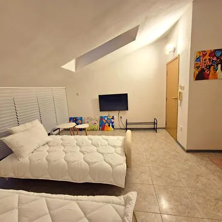 Elit1 Forrent Slăntjev Brjag