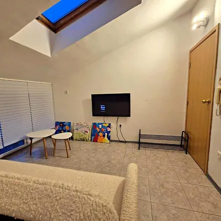 Elit1 Forrent