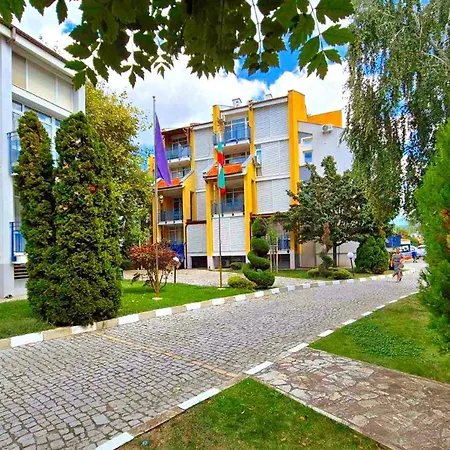 Elit1 Forrent Lägenhet