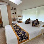 Elit1 Forrent Apartment